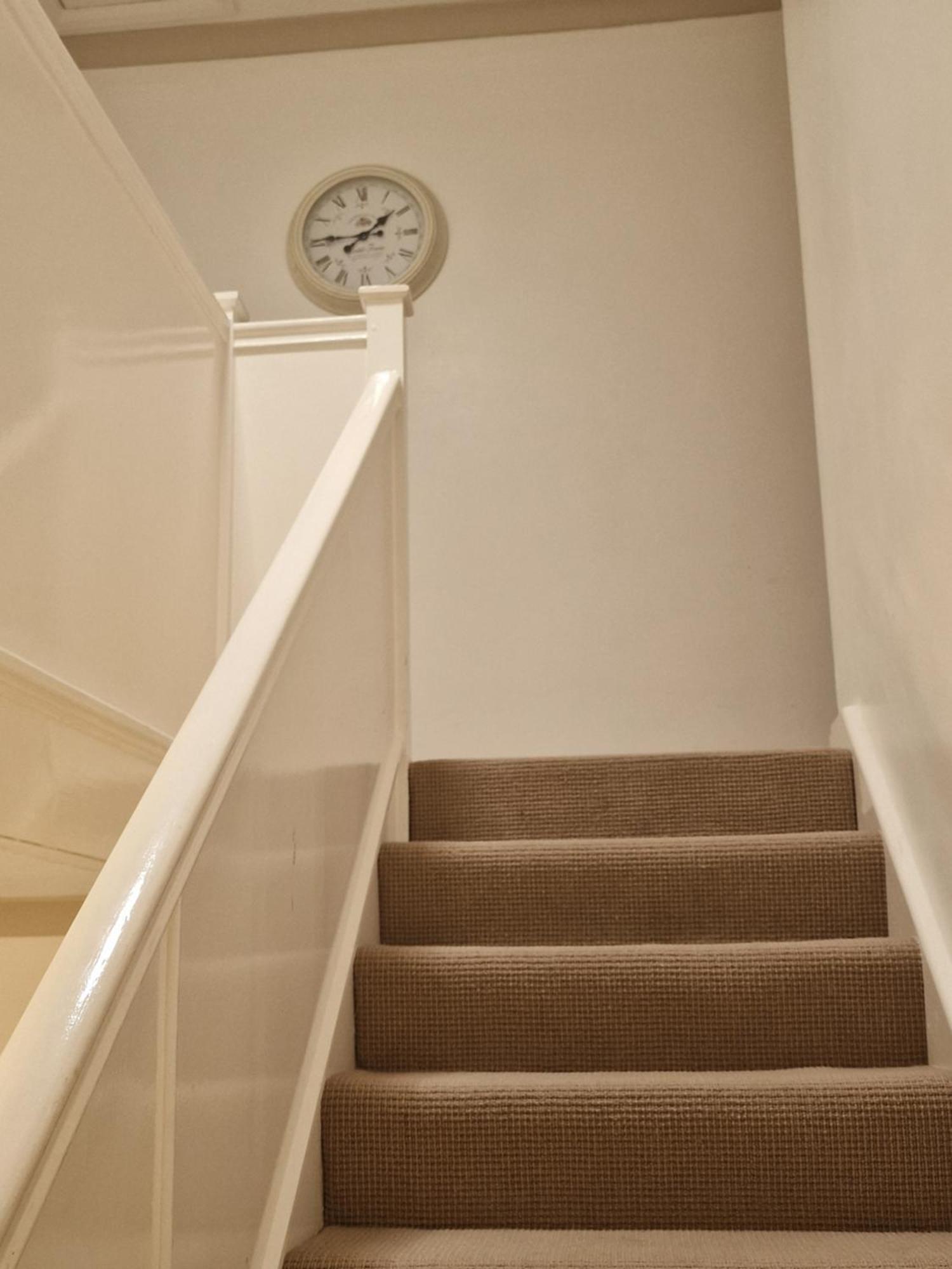 D Elmdon Homestay Shared 4 Bedrooms Μπέρμιγχαμ Εξωτερικό φωτογραφία